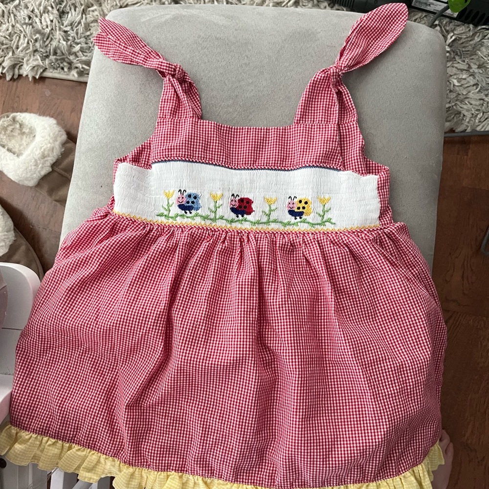 Girls smocked sun dress